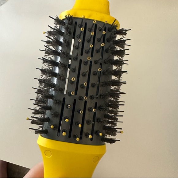 Drybar Double Shot Blow Dryer Brush - Picture 3 of 12